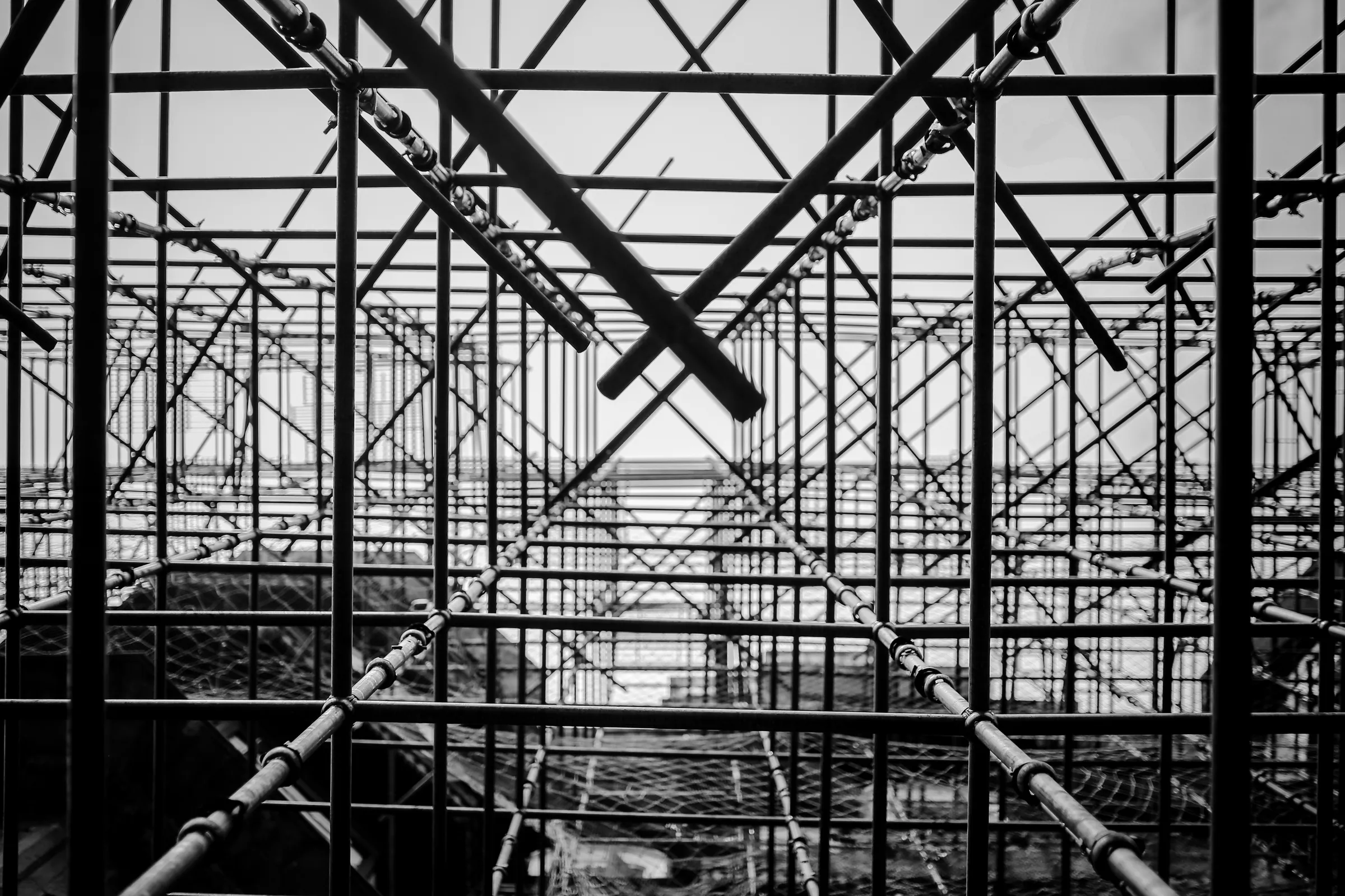 Entwicklung – Baugerüst, Symbol für Bauprojekt